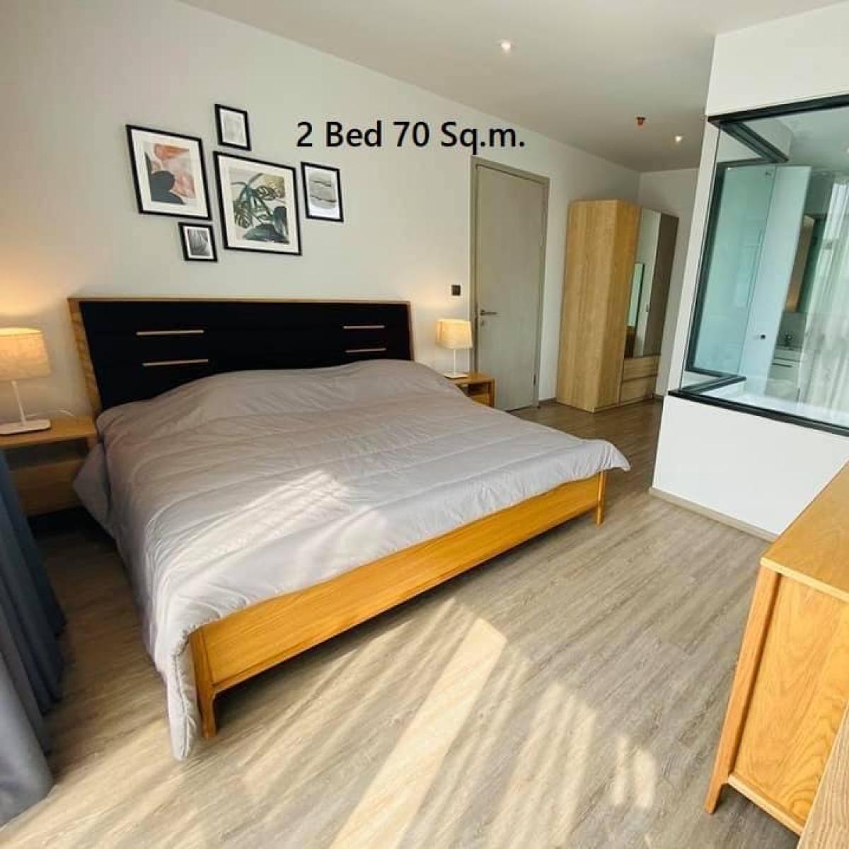 For RentCondoSukhumvit, Asoke, Thonglor : Condo for rent RHYTHM Ekkamai, 2 bedrooms, near BTS Ekkamai Luxurious life in the heart of the city, free full amenities!