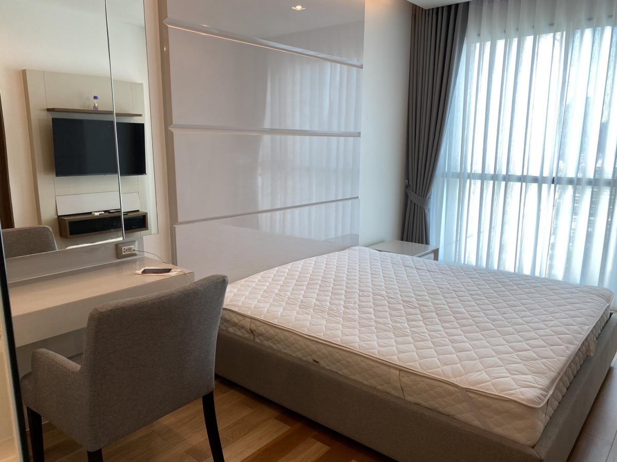 ให้เช่าคอนโดสาทร นราธิวาส : 1 ห้องนอน The Address Sathorn 12 ใกล้ BTS Chong Nonsi เช่าคอนโดหรู 46.5 ตร.ม. พร้อมสระว่ายน้ำและฟิตเนส เพียง 38,000 บาท/ด.