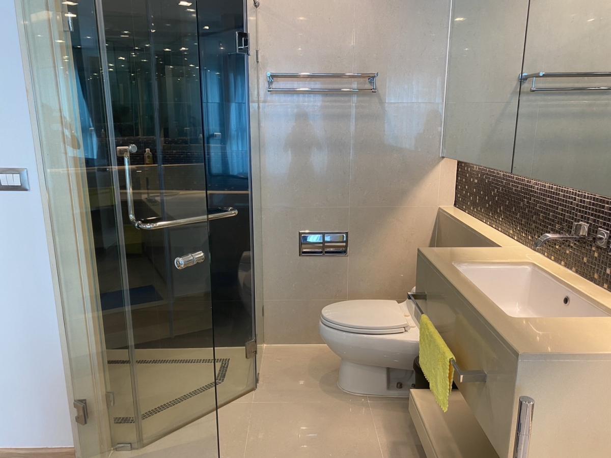 ให้เช่าคอนโดสาทร นราธิวาส : 1 ห้องนอน The Address Sathorn 12 ใกล้ BTS Chong Nonsi เช่าคอนโดหรู 46.5 ตร.ม. พร้อมสระว่ายน้ำและฟิตเนส เพียง 38,000 บาท/ด.