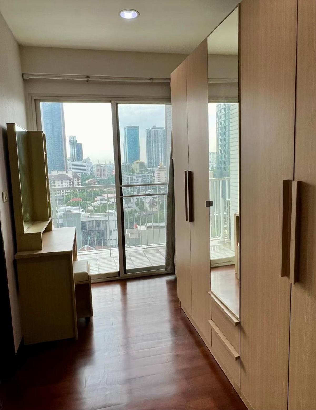 For RentCondoSukhumvit, Asoke, Thonglor : Luxury 2 Bed Condo at Noble Ora Thonglor – 108 sqm, Near BTS Thong Lo Rent Now: 50,000 THB/Month – Pool, Gym & Prime Location!