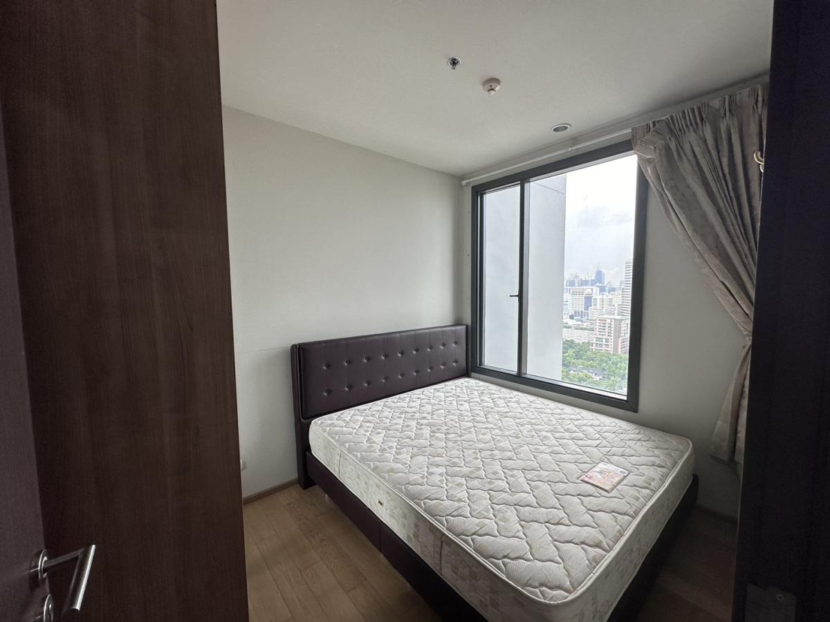 ให้เช่าคอนโดราชเทวี พญาไท : คอนโดสวย 30 ตร.ม. ใจกลางราชเทวี ใกล้ BTS ราคา 20,000 บ./ด. พักผ่อนเต็มที่! สระว่ายน้ำ-ฟิตเนส พร้อมสิ่งอำนวยความสะดวกครบครัน