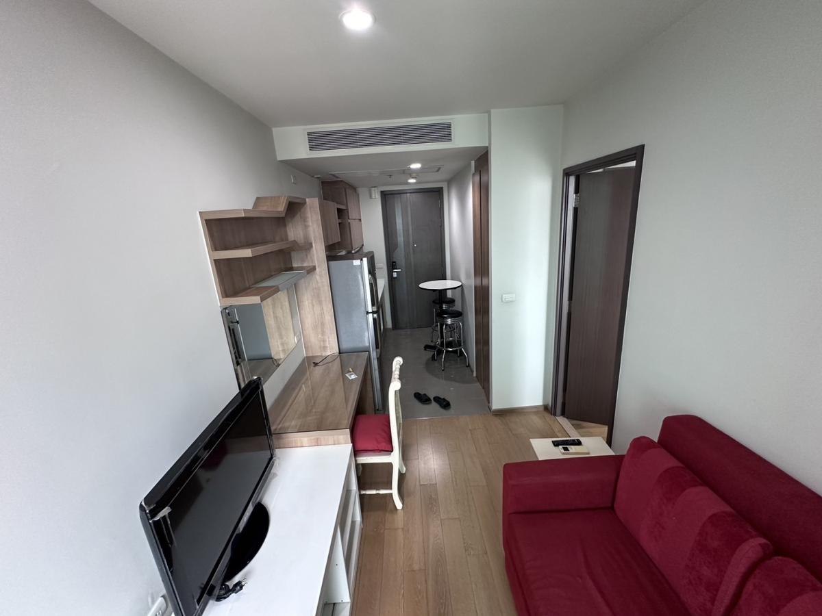 ให้เช่าคอนโดราชเทวี พญาไท : คอนโดสวย 30 ตร.ม. ใจกลางราชเทวี ใกล้ BTS ราคา 20,000 บ./ด. พักผ่อนเต็มที่! สระว่ายน้ำ-ฟิตเนส พร้อมสิ่งอำนวยความสะดวกครบครัน