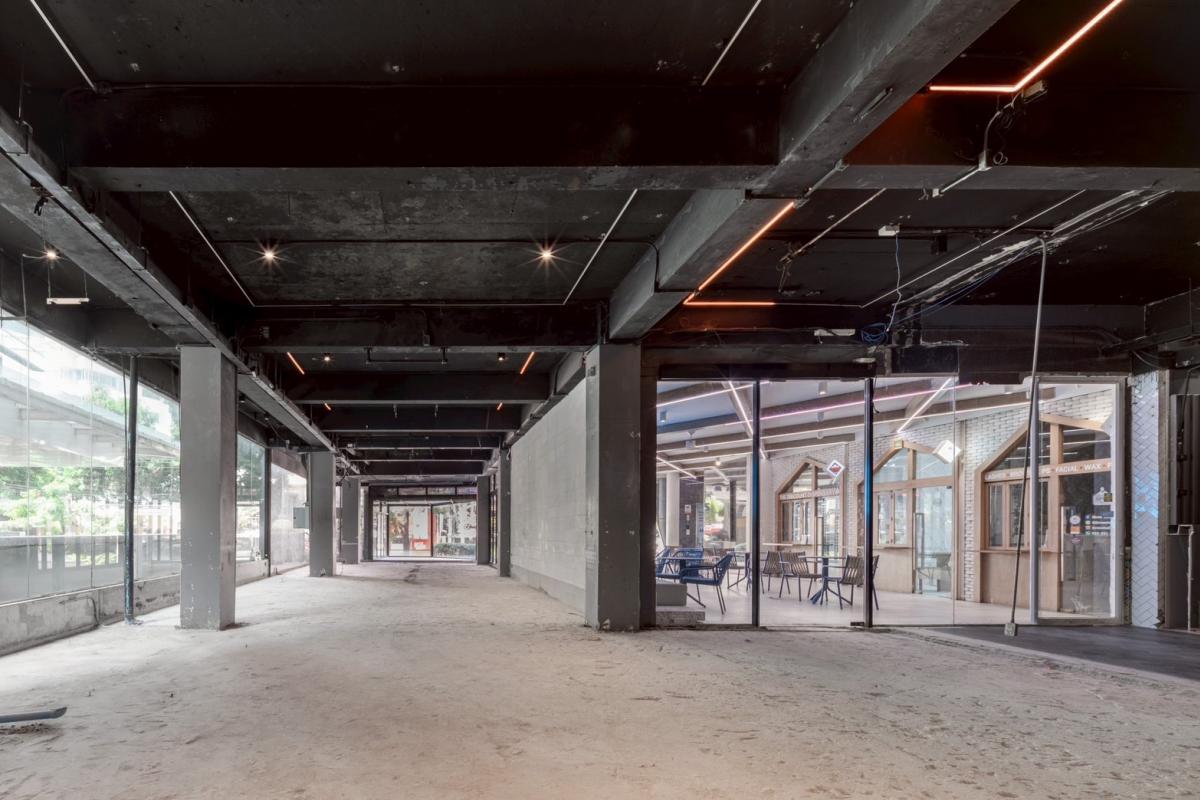 For RentShop HouseSukhumvit, Asoke, Thonglor : Commercial space for rent, 245 sq m, next to a prime location in the heart of the city. Good opportunity to invest or do business Ready to use immediately Contact now!