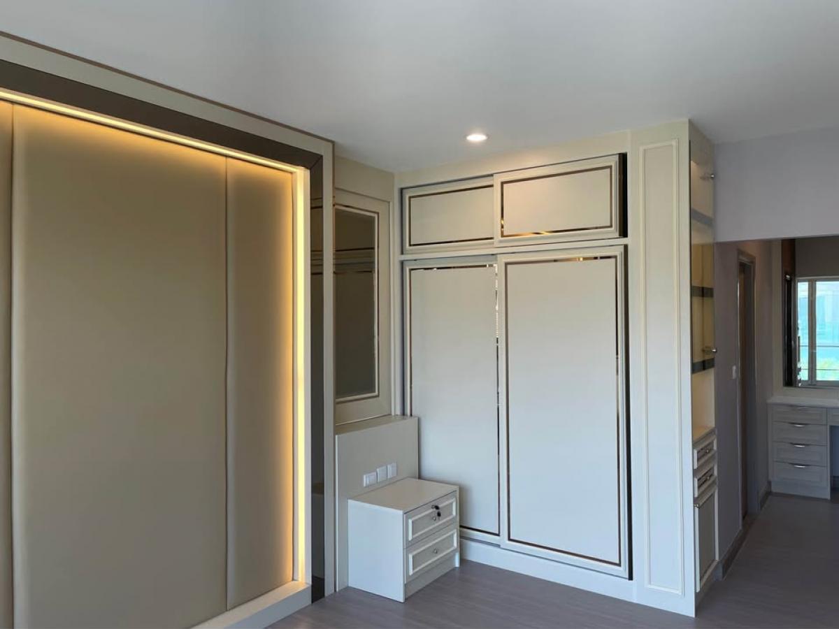 For SaleHouseChaengwatana, Muangthong : Luxurious 3 bedroom house with a spacious area of ​​64 sq m at The Palm Chaengwattana-Chaiyaphruek. Rent at an attractive price of 55,000 baht or buy for only 9.49 million!