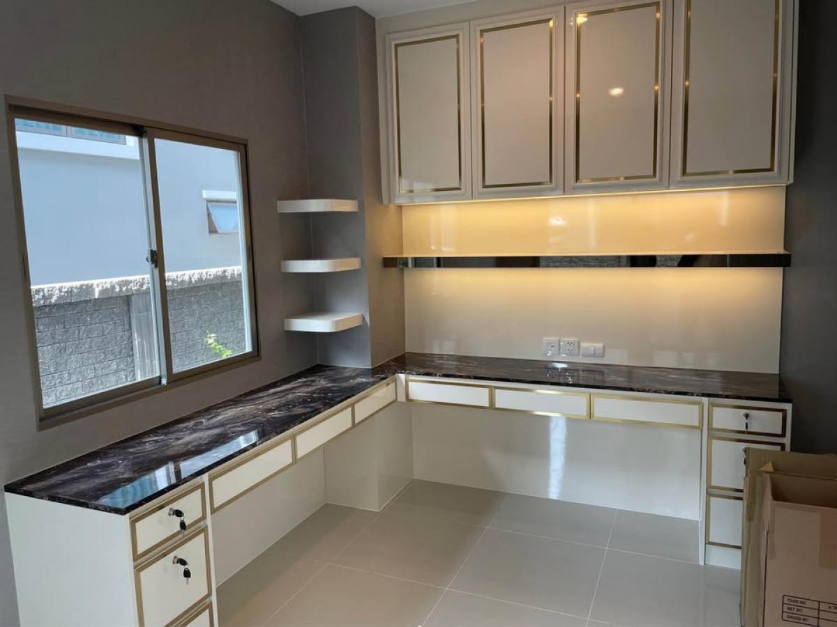 For SaleHouseChaengwatana, Muangthong : Luxurious 3 bedroom house with a spacious area of ​​64 sq m at The Palm Chaengwattana-Chaiyaphruek. Rent at an attractive price of 55,000 baht or buy for only 9.49 million!