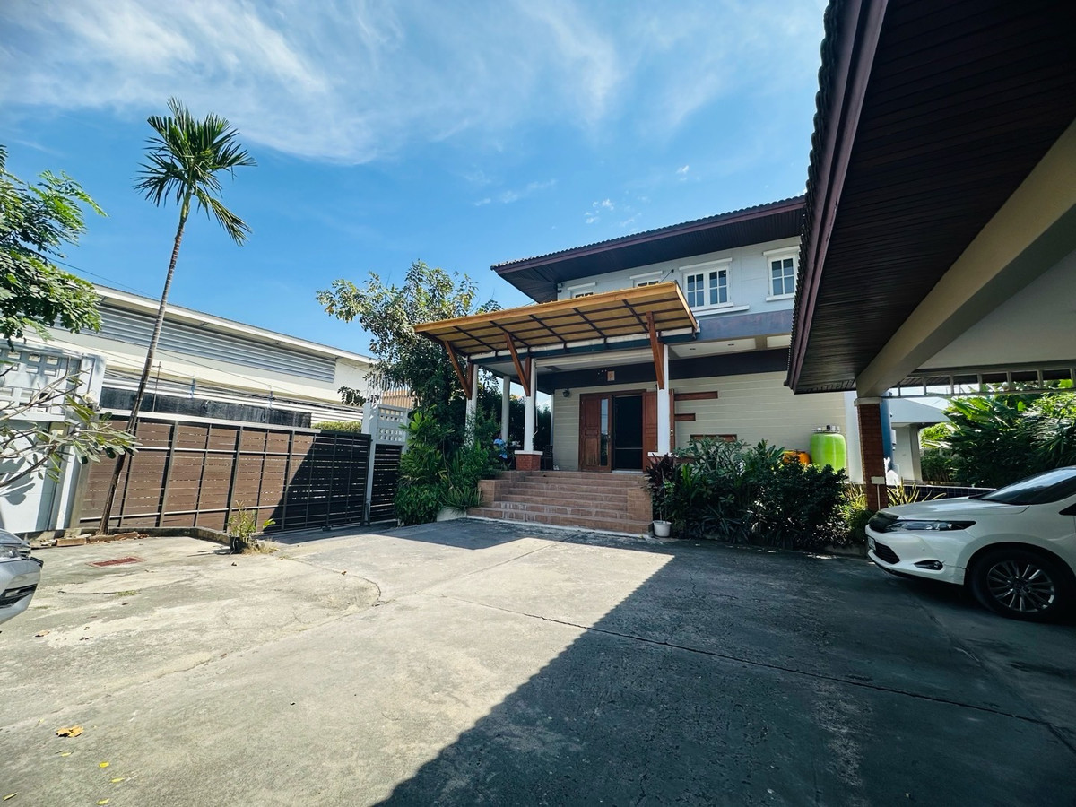 ขายบ้านสมุทรปราการ สำโรง : บ้านเดี่ยว 2 ชั้น ปลูกสร้างเอง แบริ่ง 13 ใกล้ BTS แบริ่ง -ลาซาน  บางนา สำโรงเหนือ สมุทรปราการ