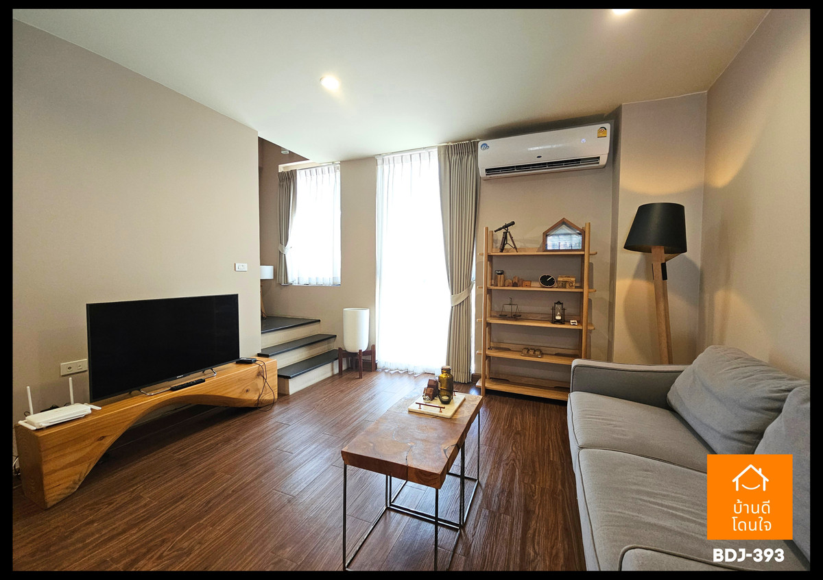 For SaleTownhomeNawamin, Ramindra : Home office for sale Plume Watcharaphon-Ekkamai (22.5 sq m) near Watcharaphon 5 intersection, decorated and ready to move in.