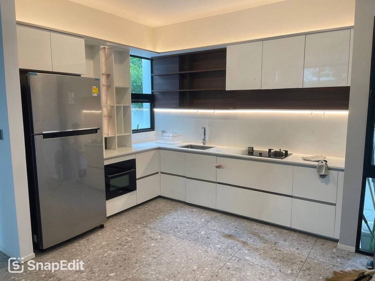 ขายบ้านพัฒนาการ ศรีนครินทร์ : 📢👇โอกาสสุดคุ้มสำหรับนักลงทุน! บ้านหรู 3 ชั้น  พร้อมผู้เช่าระยะยาว สัญญาถึง 3 ก.ย. 2569 Yield ดี ทำเลเชื่อมต่อเมือง เดินทางสะดวกหลายเส้นทาง