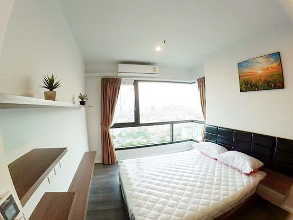 For RentCondoBang Sue, Wong Sawang, Tao Pun : T6090467 Condo for rent, The Stage Taopoon Interchange (The Stage Taopoon Interchange), size 57 sq m, 29th floor, private corner room.