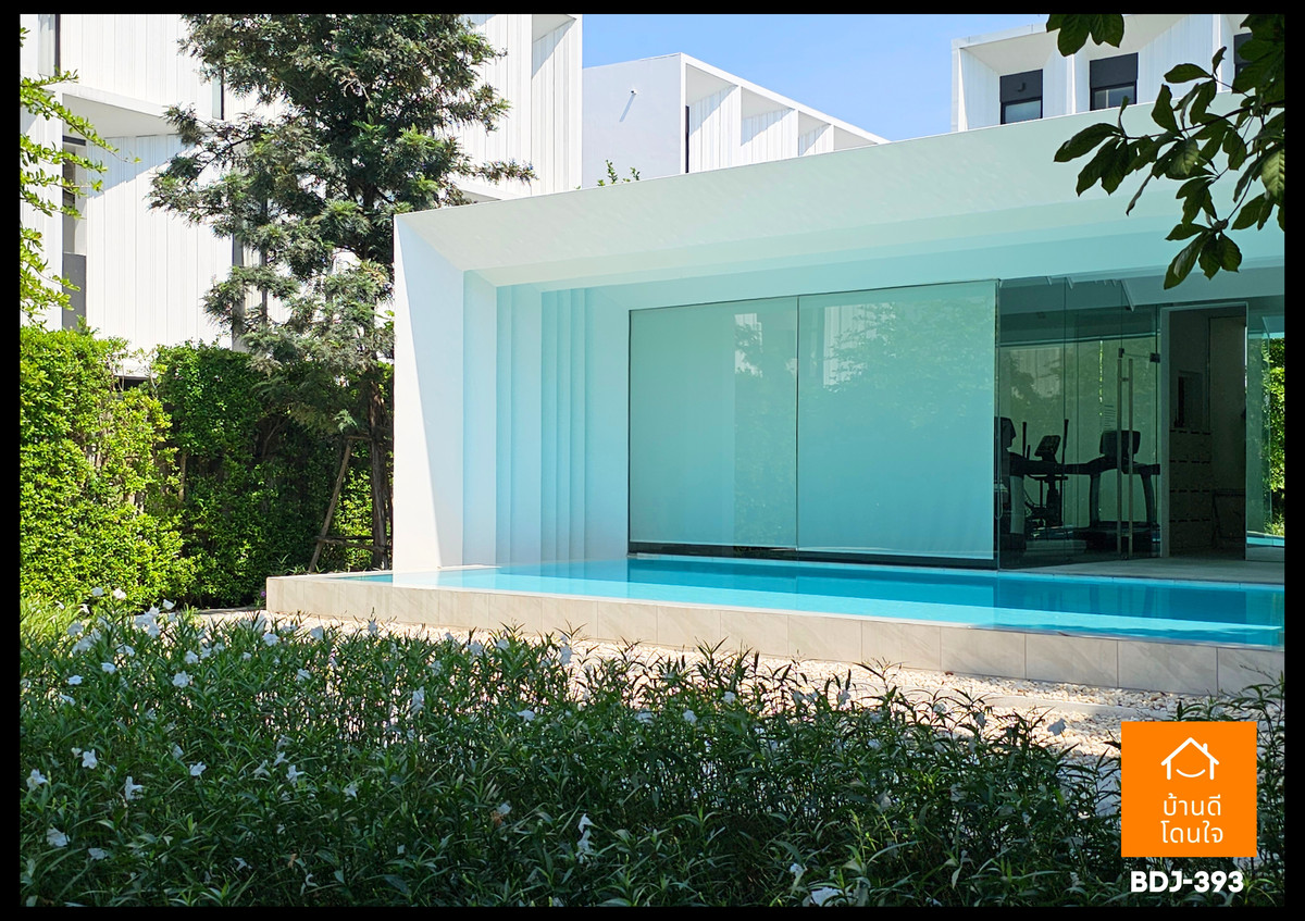 For SaleTownhomeNawamin, Ramindra : Home office for sale Plume Watcharaphon-Ekkamai (22.5 sq m) near Watcharaphon 5 intersection, decorated and ready to move in.