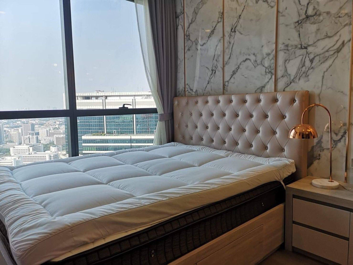 ขายคอนโดสยาม จุฬา สามย่าน : ขายพร้อมผู้เช่า Ashton Chula-Silom ราคา 5,900,000 บาท [JZs251118]