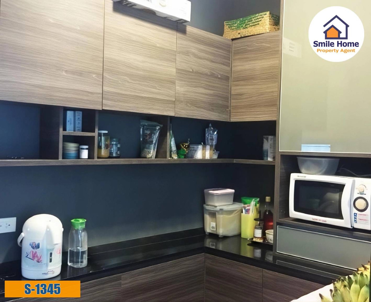 ขายบ้านลาดกระบัง สุวรรณภูมิ : ขายบ้านเดี่ยวมัณฑนา อ่อนนุช-วงแหวน4  หน้าสวนต้นโครงการ