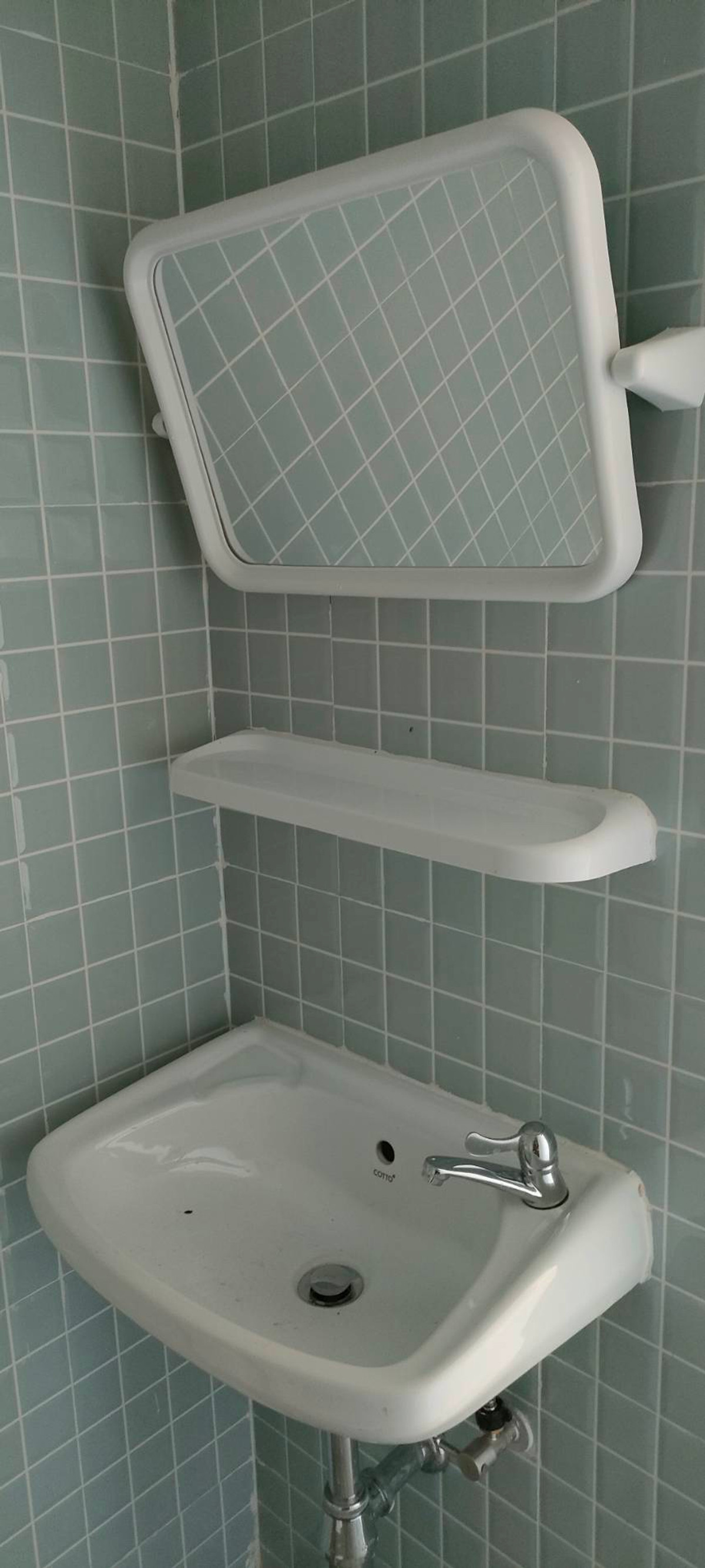 ขายที่ดินนครศรีธรรมราช : 🏡 ขายบ้านพร้อมที่ดิน ทำเลทอง ใกล้สี่แยกไฟแดงเพียง 300 เมตร!  หลัง ธนาคารกรุงศรี ติดหมู่บ้าน ประภาดา หมู่ 2 อำเภอทุ่งใหญ่ จ.นครศรีธรรมราช