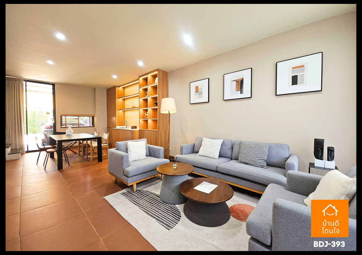 For SaleTownhomeNawamin, Ramindra : Home office for sale Plume Watcharaphon-Ekkamai (22.5 sq m) near Watcharaphon 5 intersection, decorated and ready to move in.