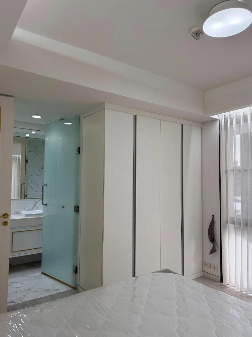 ให้เช่าคอนโดสุขุมวิท อโศก ทองหล่อ : 🔥ให้เช่าด่วน🔥ไซมิส จอยญ่า 2ห้องนอน ตกแต่งสวย เฟอร์นิเจอร์ครบพร้อมเข้าอยู่ ใกล้รถไฟฟ้า BTS พร้อมพงษ์