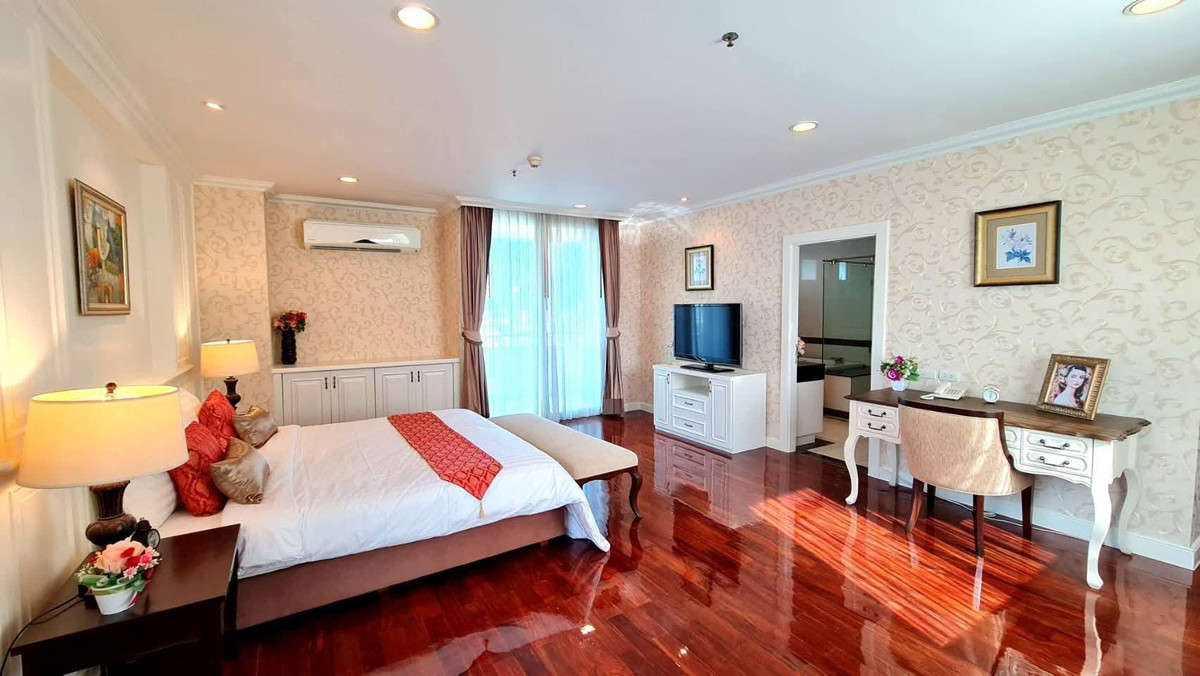 ให้เช่าคอนโดสุขุมวิท อโศก ทองหล่อ : HR3030ให้เช่าเพนท์เฮาส์ดูเพล็กซ์ 4 ห้องนอน ปิยะทิพย์เพลส สุขุมวิท 39  ใจกลางเมืองใกล้ BTS พร้อมพงษ์