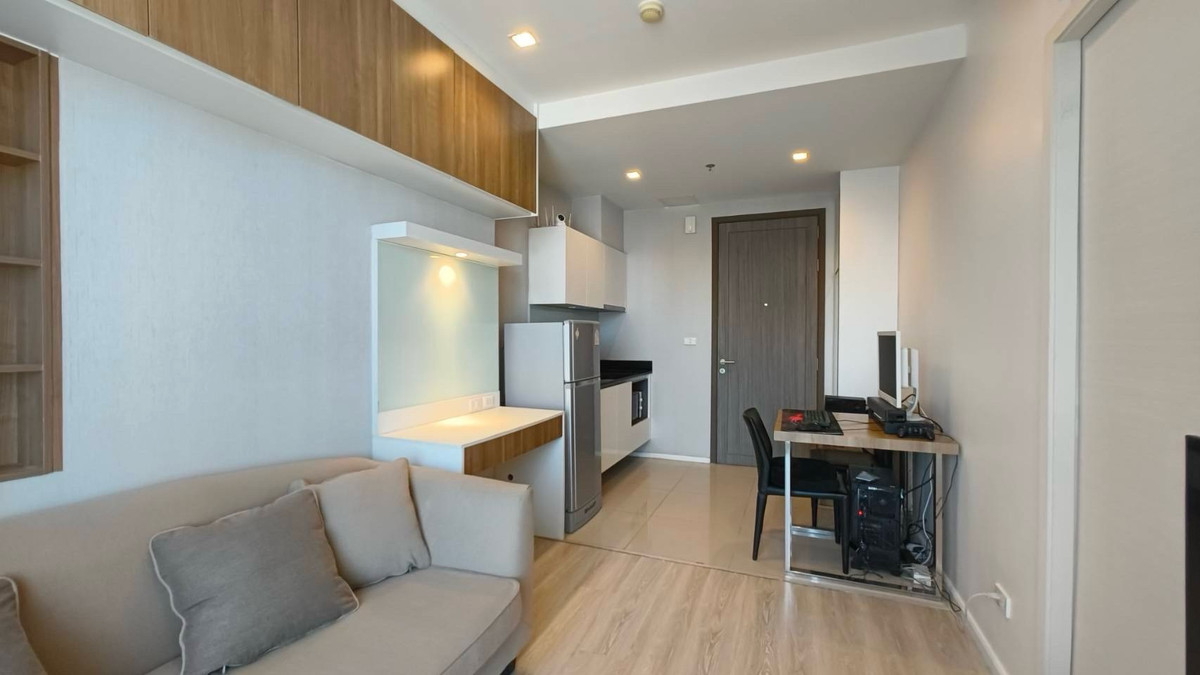 For SaleCondoRatchadapisek, Huaikwang, Suttisan : Quinn Ratchada17⭐️K-K-Y-D-W-N M-A-R-K🔥1 bedroom, open view, contact 0849782464 Tum.