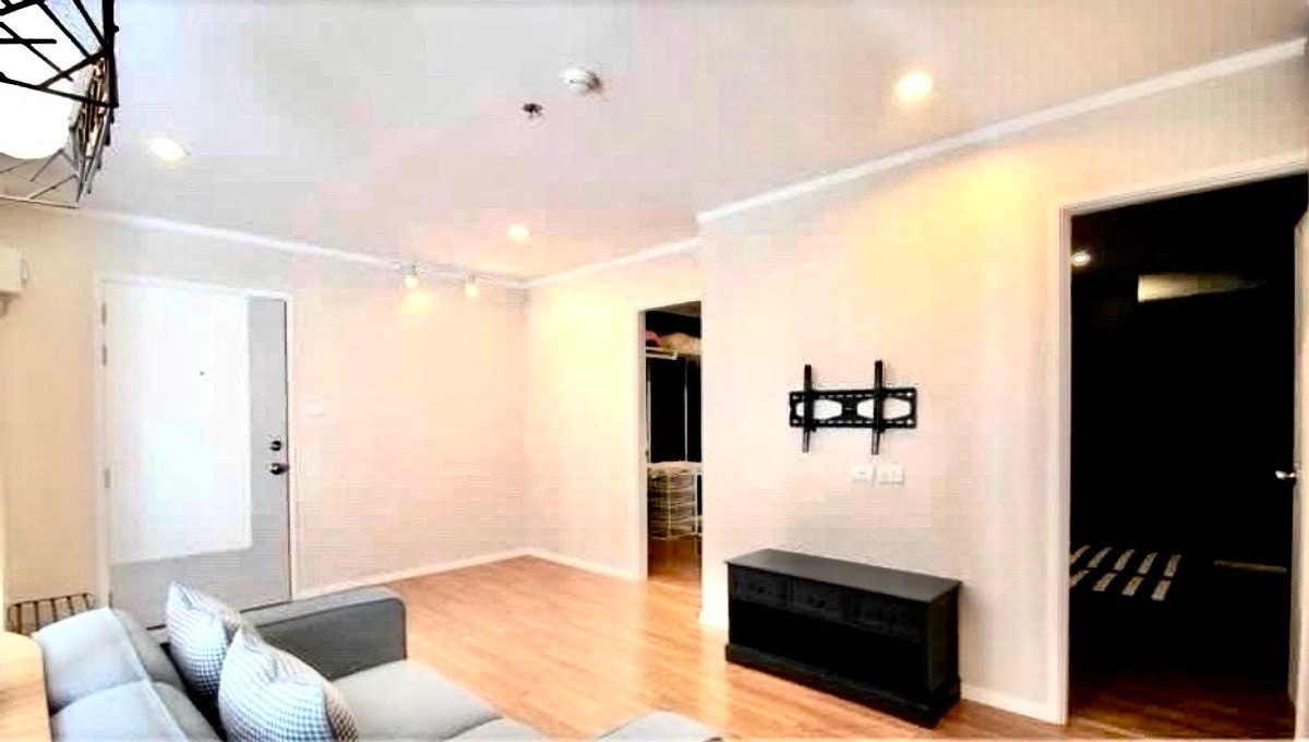 ขายคอนโดพระราม 9 เพชรบุรีตัดใหม่ RCA : 📍 ขายคอนโดทำเลดี – Lumpini Park พระราม 9 – รัชดา
คอนโดทำเลศักยภาพ เดินทางสะดวก ใกล้รถไฟฟ้าและแหล่งไลฟ์สไตล์