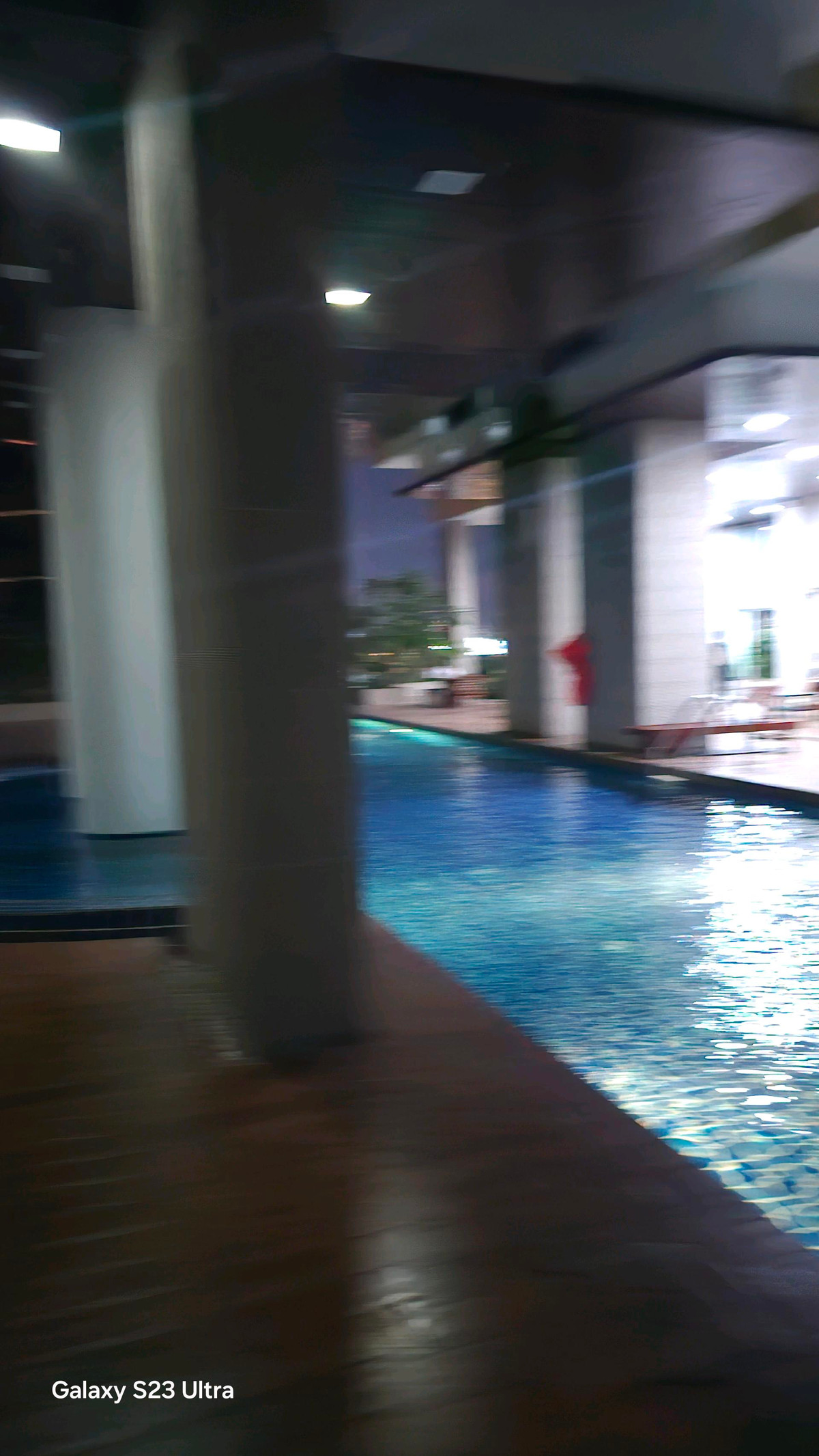 ขายคอนโดพระราม 9 เพชรบุรีตัดใหม่ RCA : ​ห้องใหญ่ 2 ห้องนอน: พื้นที่ใช้สอยกว้างขวาง ตอบโจทย์ครอบครัวเล็กหรือผู้ที่ต้องการพื้นที่ทำงาน (Work From Home) แยกส่วน​ส่วนตัวสูง: การจัดวางห้องภายในโครงการคำนึงถึงความเป็นส่วนตัวของผู้อยู่อาศัยเป็นหลัก