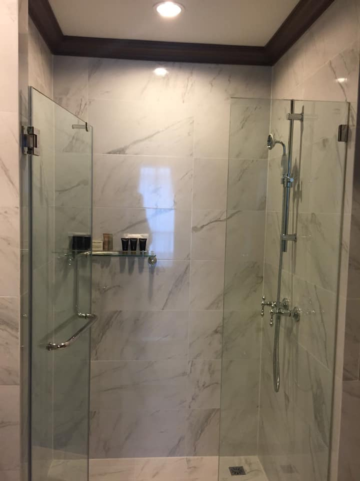 For SaleCondoSiam Paragon ,Chulalongkorn,Samyan : The Reserve Kasemsan 3【𝐒𝐄𝐋𝐋 & 𝐑𝐄𝐍𝐓】🔥Beautiful condo with spacious, airy rooms and complete amenities, near BTS Siam🔥  Contact Line ID: @hacondo