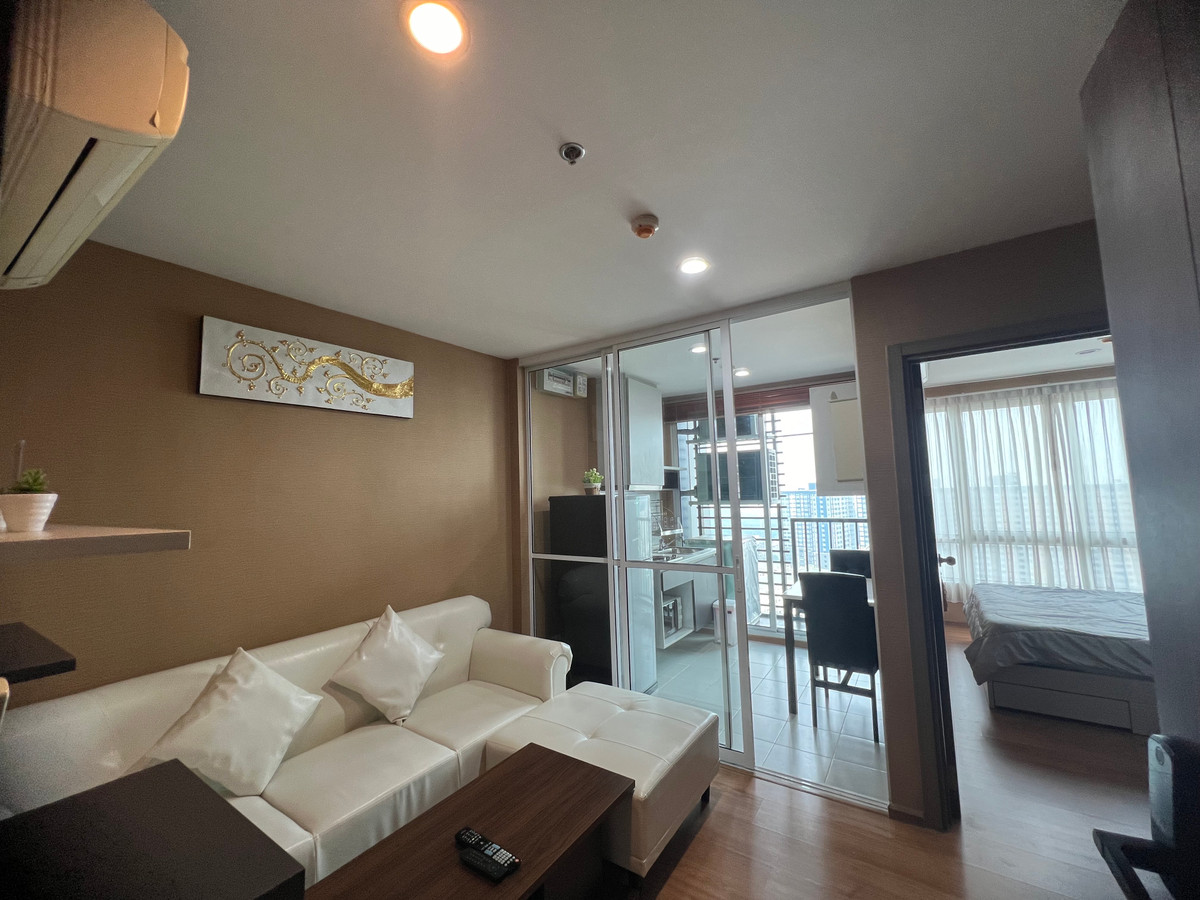 For RentCondoOnnut, Udomsuk : Condo for rent: The Base Sukhumvit 77 (near BTS On Nut, market, opposite Big C On Nut, very convenient)