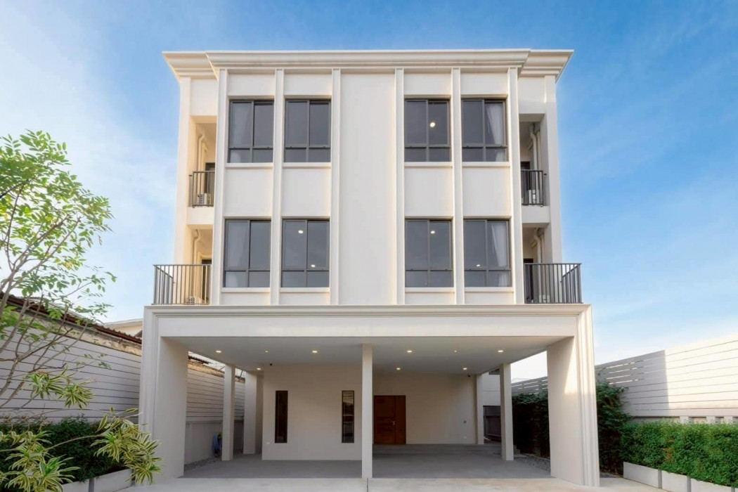 ขายบ้านเยาวราช บางลำพู : ขายบ้านเดี่ยว 3 ชั้น 94.3 ตร.ว. ซ.ดำเนินกลางใต้ ใกล้ สนามหลวง และ ม.ธรรมศาสตร์