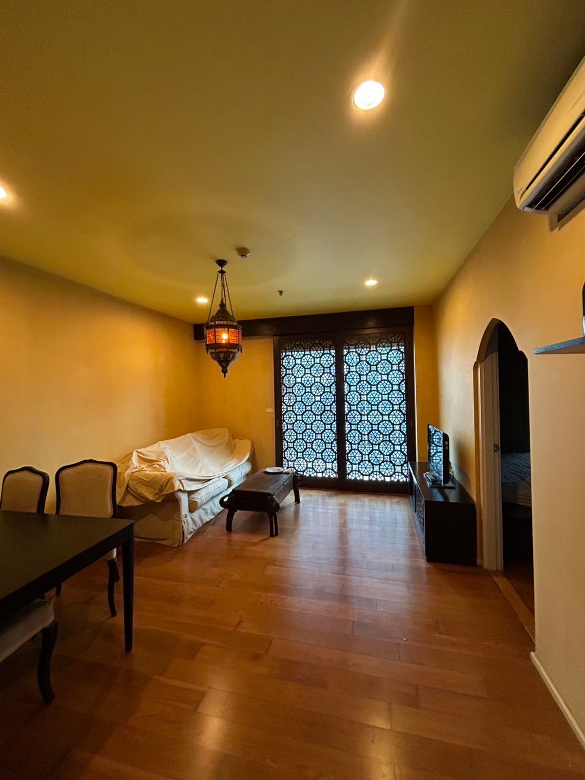 For SaleCondoWongwianyai, Charoennakor : for sale condo Hive Taksin (S15-11583)