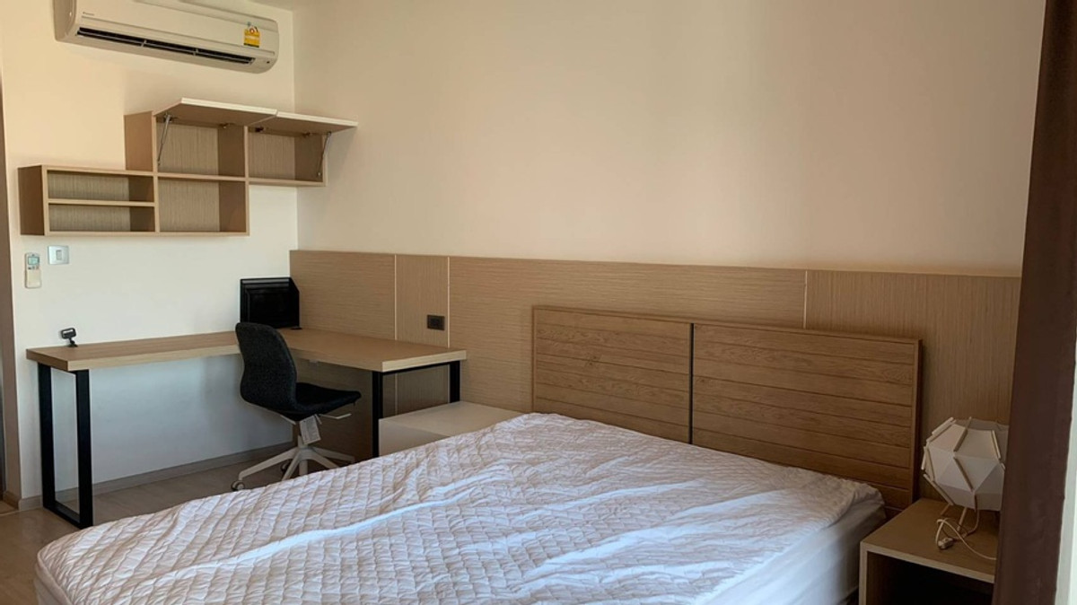 ให้เช่าคอนโดราชเทวี พญาไท : Rhythm Rangnam【𝐒𝐄𝐋𝐋 & 𝐑𝐄𝐍𝐓】🔥ห้องสตูดิโอสำหรับคนเมือง ที่สะดวกสบายและทันสมัย บิ้วอินครบ 🔥 ติดต่อไลน์ไอดี: @hacondo