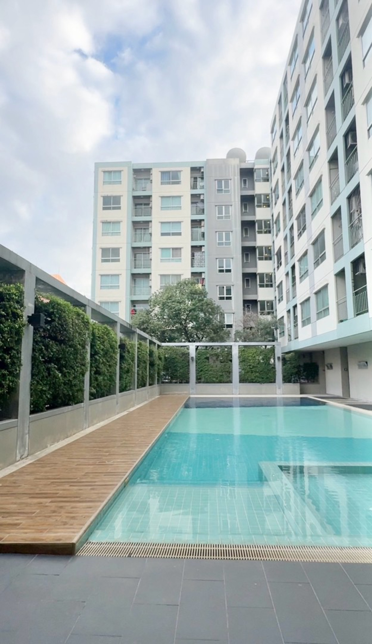 ขายคอนโดลาดกระบัง สุวรรณภูมิ : ห้องสวย พร้อมอยู่