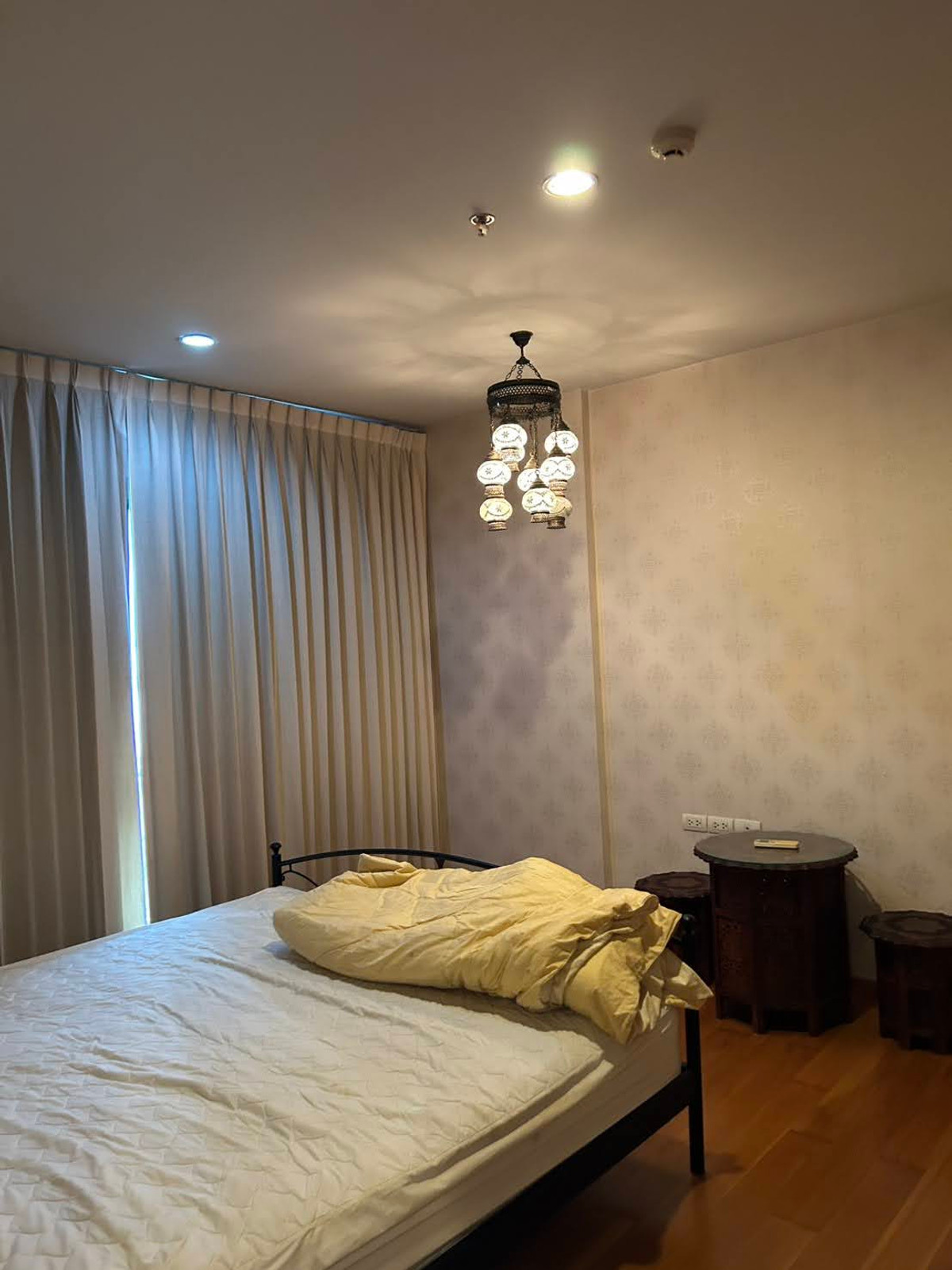 For SaleCondoWongwianyai, Charoennakor : for sale condo Hive Taksin (S15-11583)