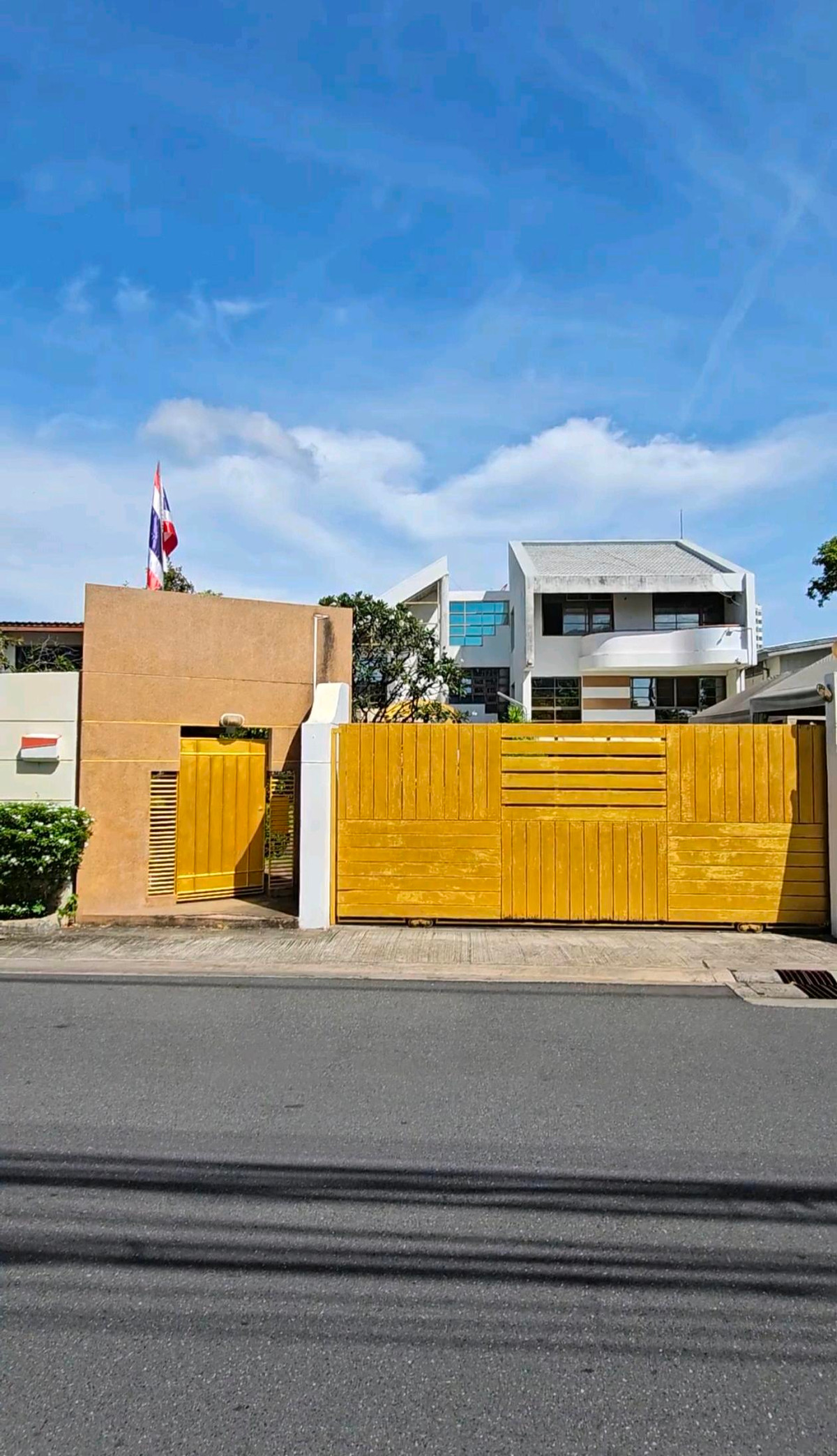 For SaleHouseBang Sue, Wong Sawang, Tao Pun : Golden Opportunity Bangkok-Non 44, 46Beautiful plot of land 405 sq m.