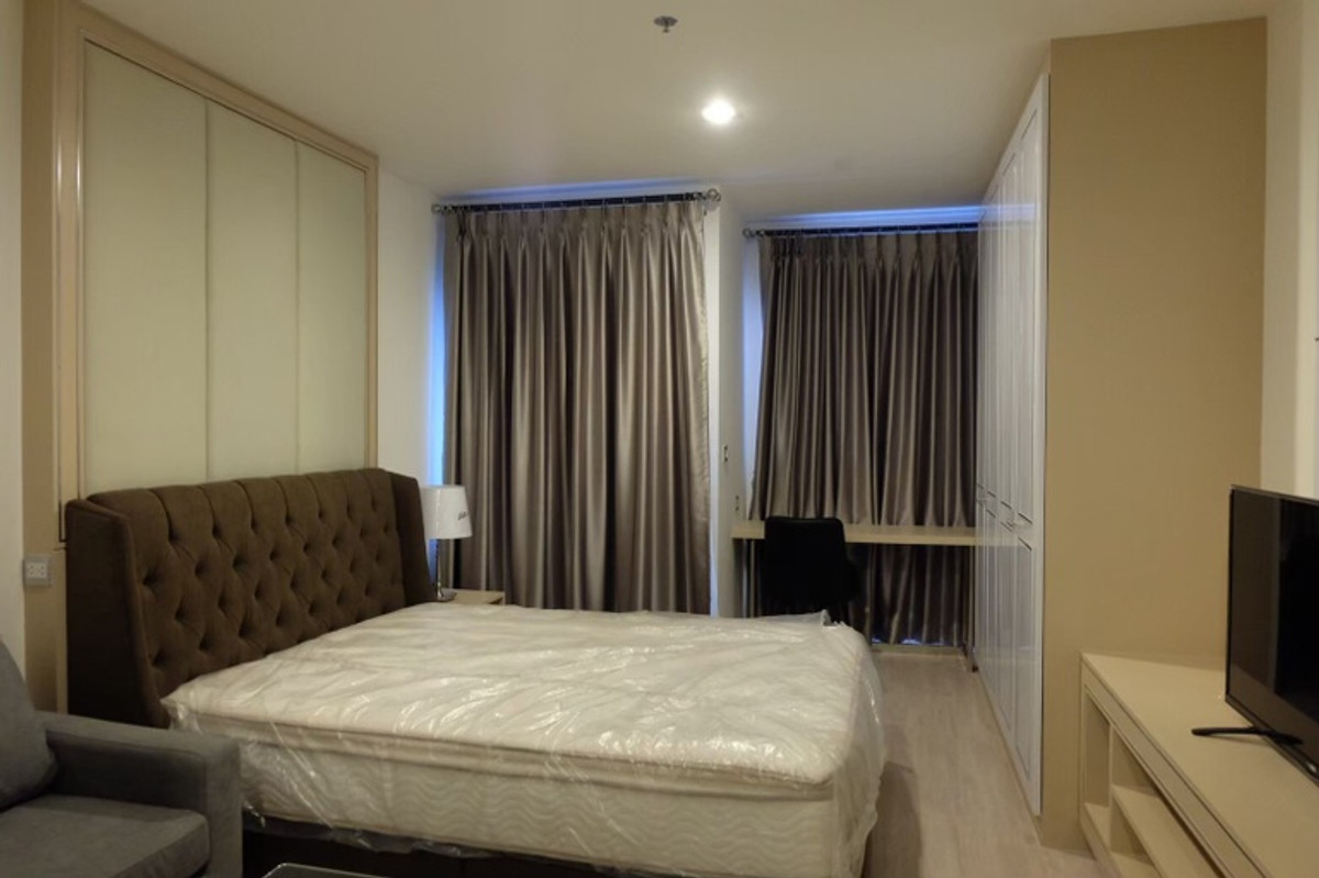 For RentCondoRatchathewi,Phayathai : Rhythm Rangnam【𝐒𝐄𝐋𝐋 & 𝐑𝐄𝐍𝐓】🔥Condo, studio room, modern style, with built-in furniture🔥 Contact Line ID: @hacondo