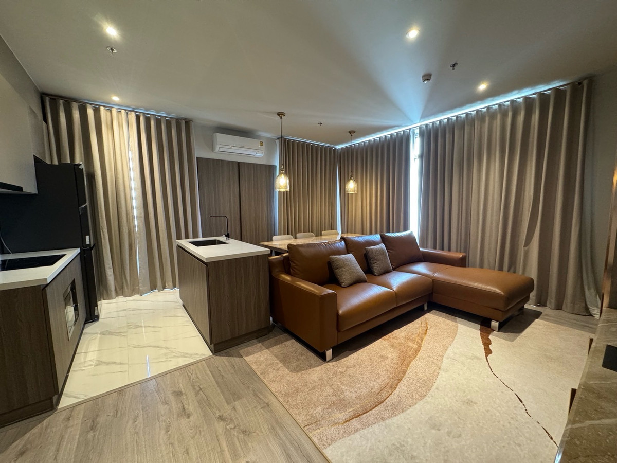 ให้เช่าคอนโดสุขุมวิท อโศก ทองหล่อ : Rhythm Ekkamai Estate | 2 bedrooms 2 bathrooms ✨