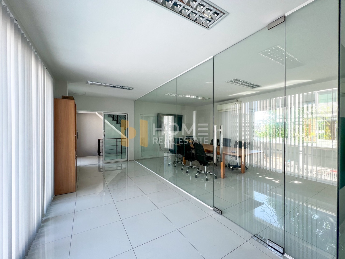 For SaleHome OfficeLadkrabang, Suwannaphum Airport : Mind Hof Romklao-Suvarnabhumi / 3 Floor (FOR SALE) BZD020