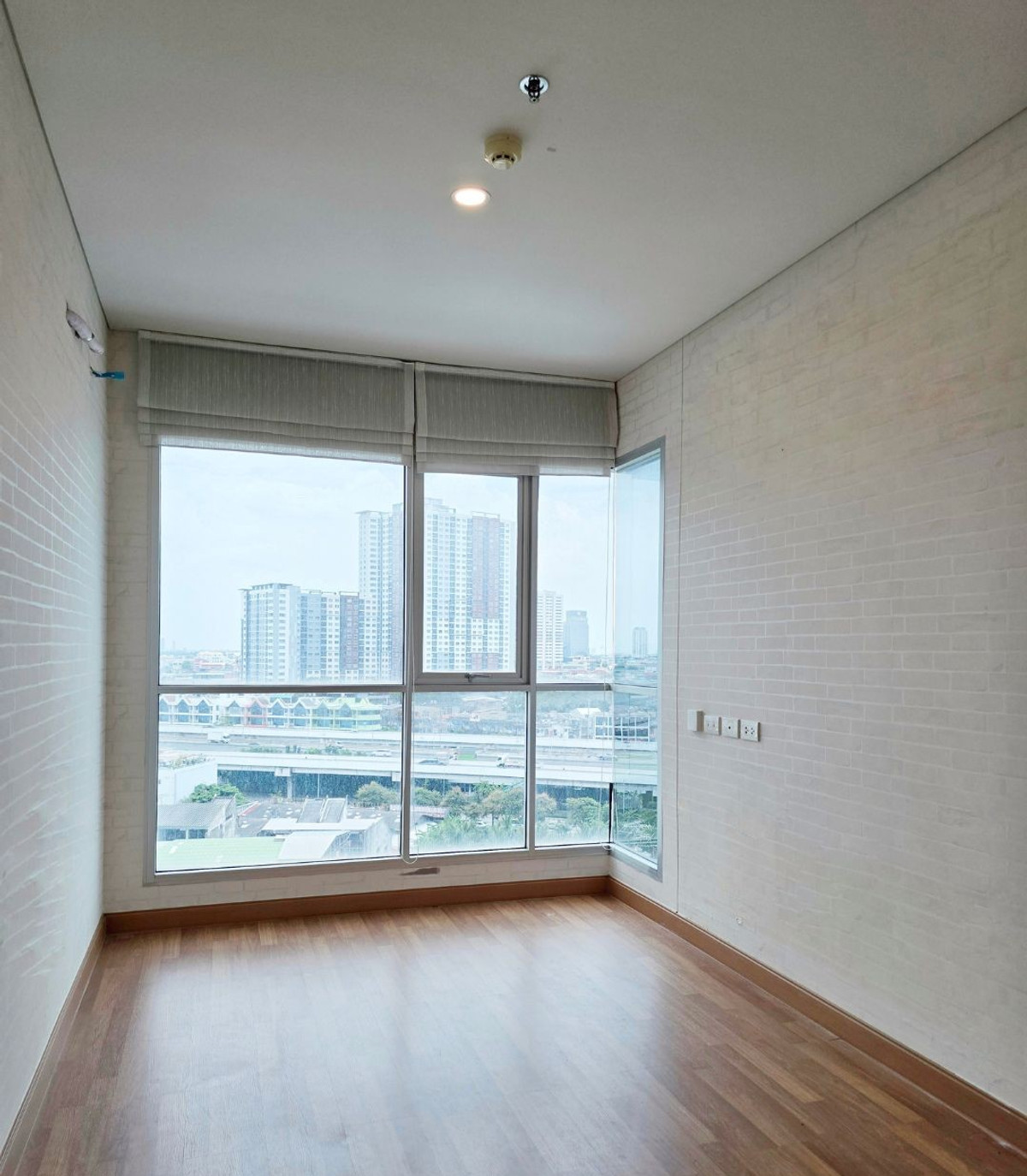 ขายคอนโดพระราม 3 สาธุประดิษฐ์ : ✨ขายคอนโด ลุมพินี เพลส รัชดา–สาธุ | ทำเลดี เดินทางสะดวก | ราคาพิเศษ  อยู่เองก็ดี ปล่อยเช่าก็ปัง✨