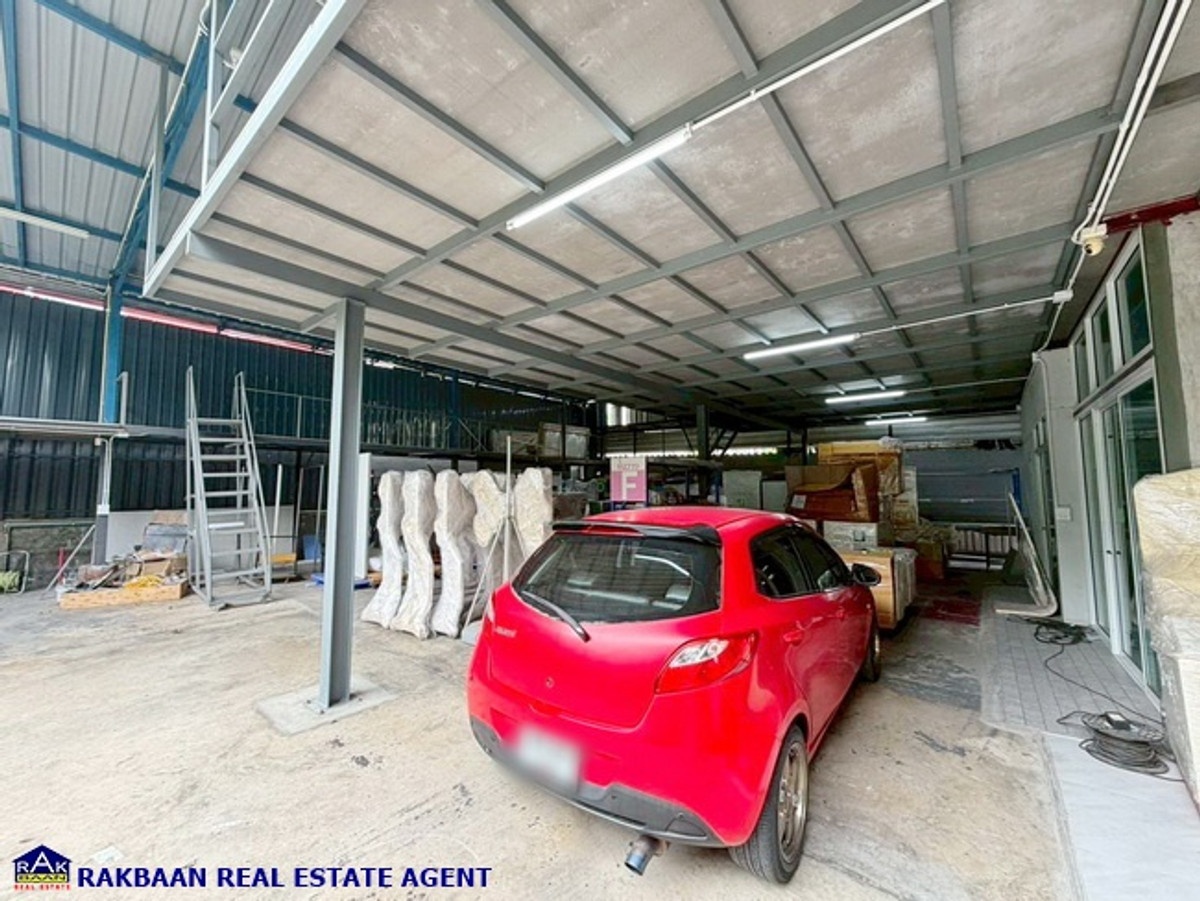 For SaleHome OfficeNonthaburi, Bang Yai, Bangbuathong : Home office for sale with warehouse Well decorated, ready to use immediately, 137 sq m, location Soi Chulin Chuan 4, Bang Bua Thong, Nonthaburi.