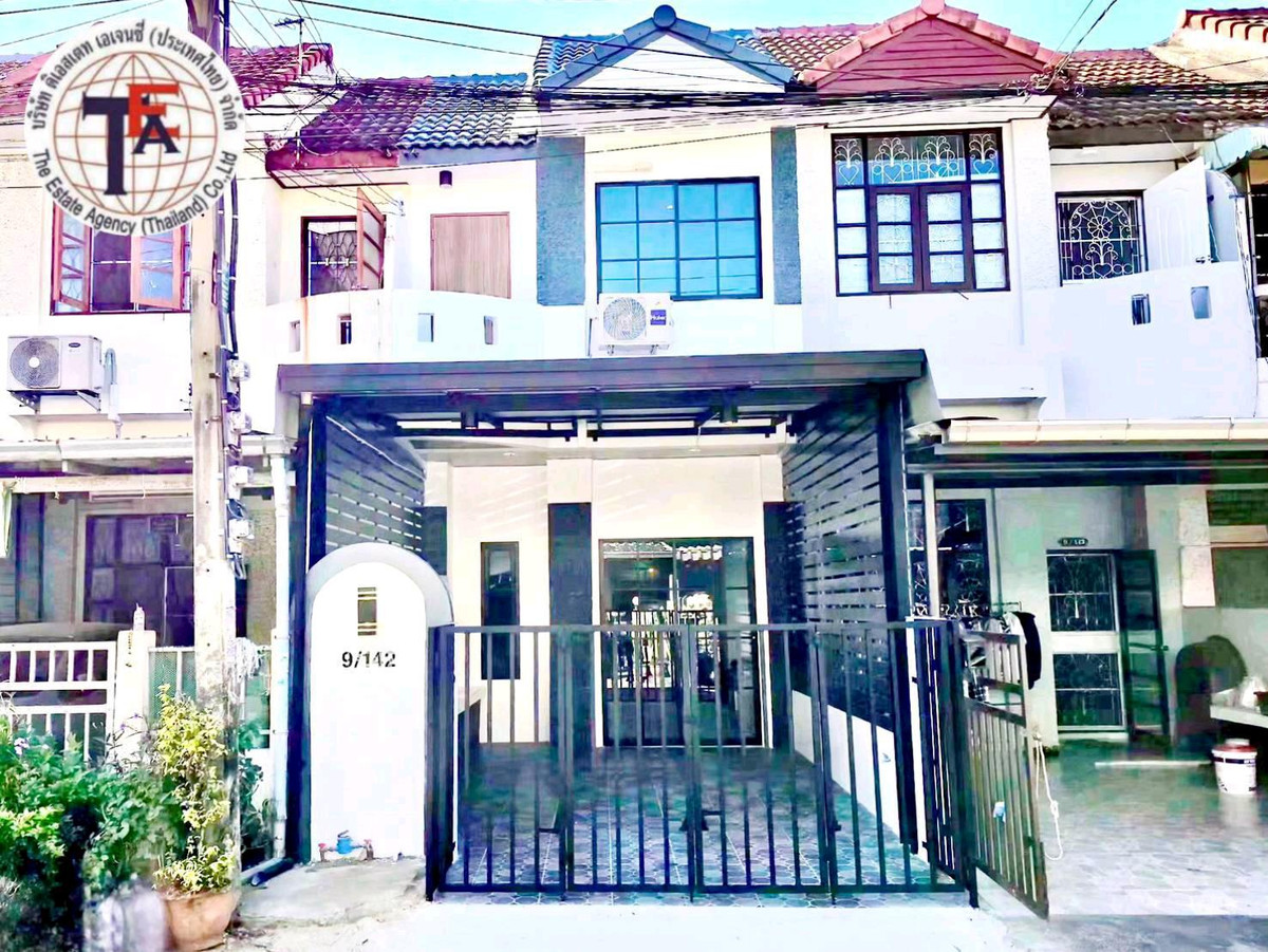 For SaleTownhomeNawamin, Ramindra : 2-story townhouse for sale, Saengtham Village, Soi 4, Sukhapiban 5, Soi 57, Khu Khot BTS, Or Ngoen Market, Sai Mai Sukhapiban 5, Sarasas School, CGH Hospital, Sinphaet Hospital. Chatuchot Expressway, Ramintra, Watcharapol, Hathairat