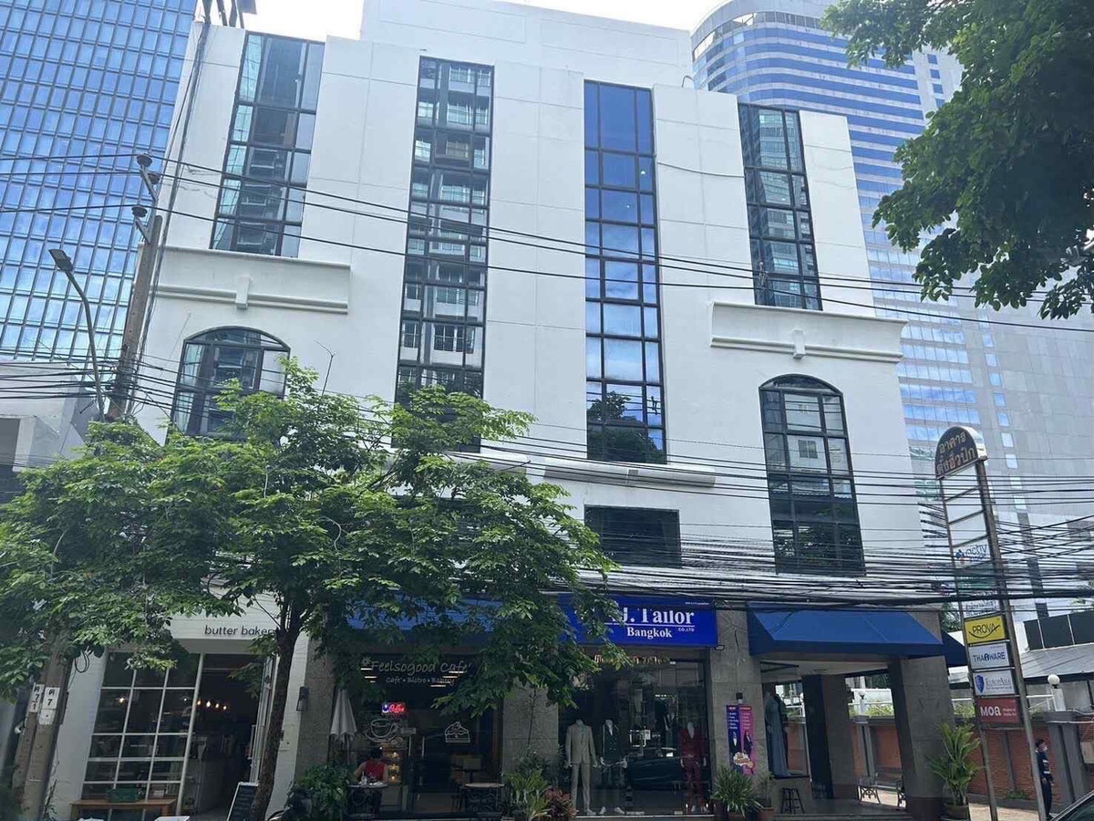 For RentOfficeSathorn, Narathiwat : Office for rent - Sathorn Soi 10 (Silom 9), only 50 m from BTS, has parking 📞088-9797878