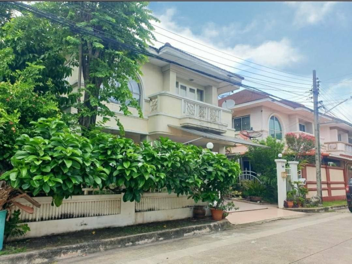 For SaleHouseNawamin, Ramindra : Detached House Manthana Phraya Suren 26 / 4 Bedrooms (FOR SALE), Manthana Phraya Suren 26 / Detached House 4 Bedrooms (FOR SALE) PINP052
