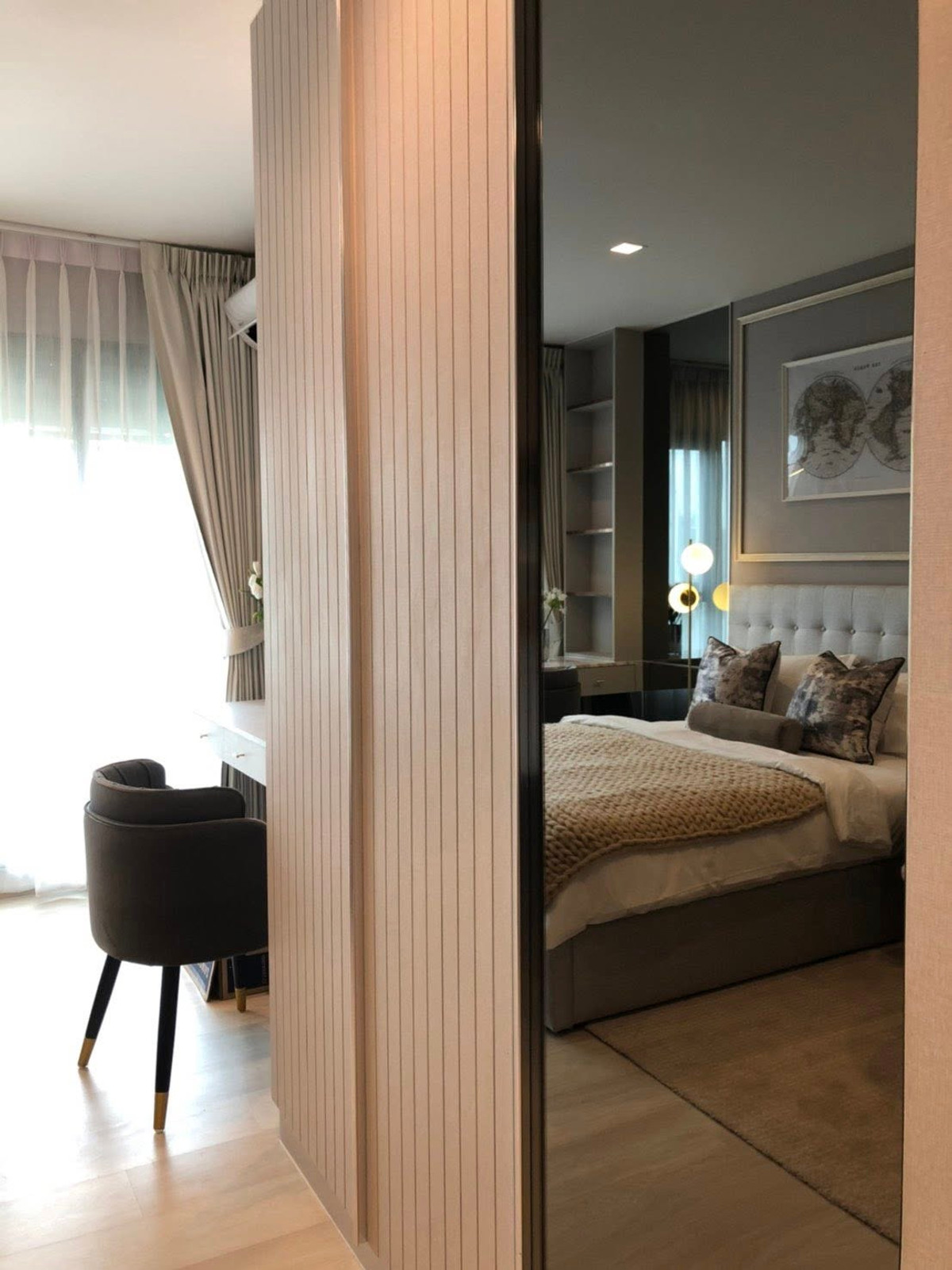 ให้เช่าคอนโดวิทยุ ชิดลม หลังสวน : ✨ GT15945 |  คอนโด Life One Wireless เดินทางสะดวก ใกล้รถไฟฟ้าบีทีเอส มีรถรับส่ง ห้องสวย เฟอร์นิเจอร์ครบ พร้อมอยู่!