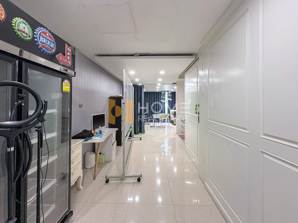 ขายโฮมออฟฟิศเกษตรศาสตร์ รัชโยธิน : ใกล้ BTS เสนานิคม เพียง 800 ม. 🔥 โฮมออฟฟิศ ตึกแถว เสนานิคม 1 ซอย 24 / 4 ชั้น (ขาย), Home Office Senanikom 1 Soi 24 / 4 Storey (FOR SALE) TPM092