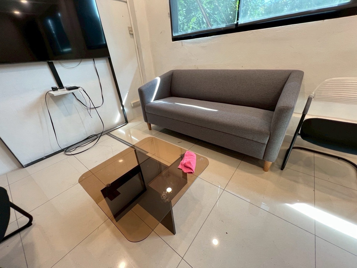 For RentOfficeOnnut, Udomsuk : Office, office for rent, Soi Udomsuk • Punnawithi, Sukhumvit | Office with furniture