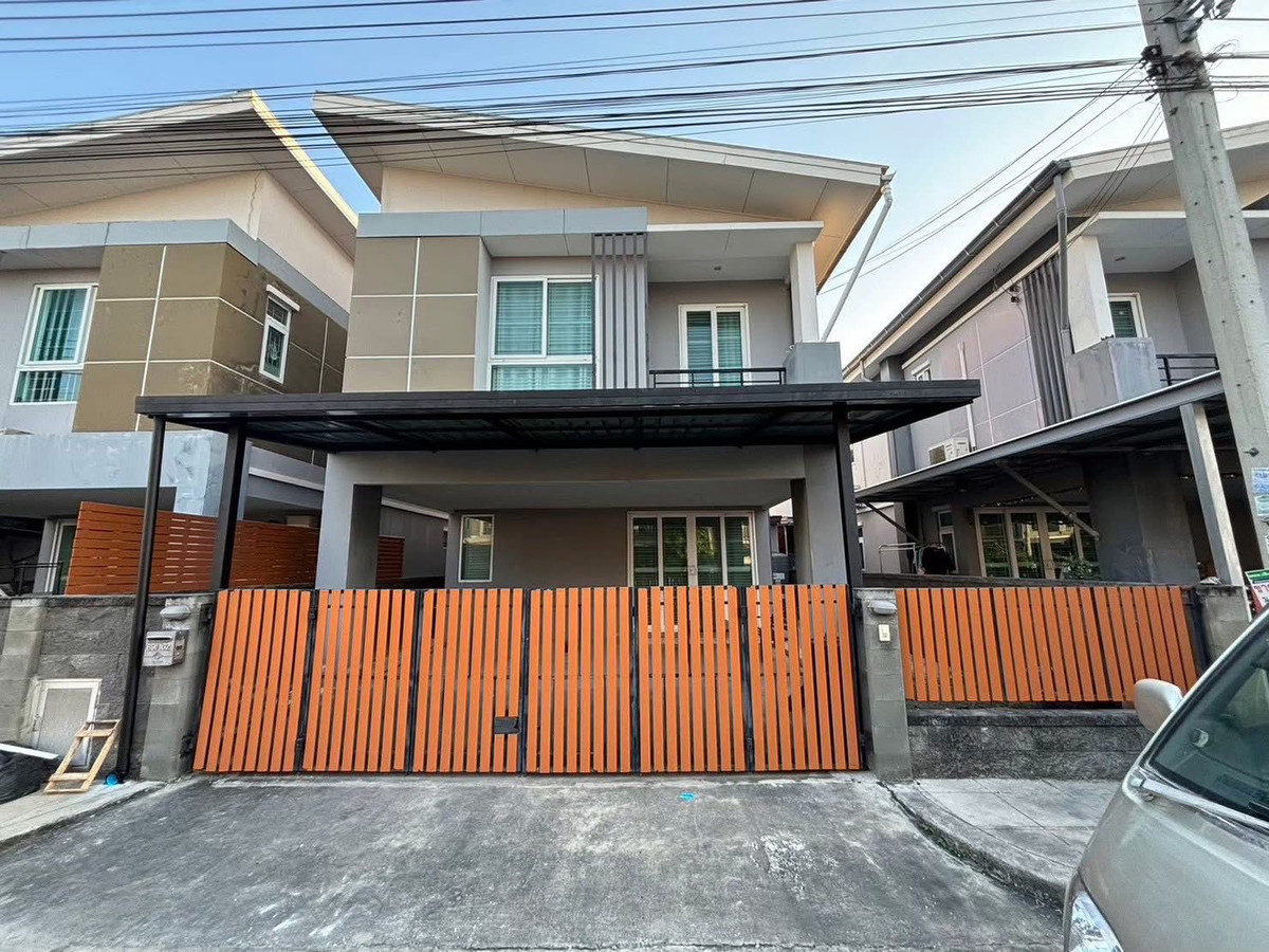 For RentTownhomePathum Thani,Rangsit, Thammasat : ME2500185 Semi-detached house for rent, The Grand Thai Somboon Village 3, along Khlong Sam.