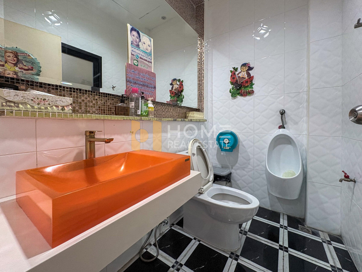 ขายโฮมออฟฟิศเกษตรศาสตร์ รัชโยธิน : ใกล้ BTS เสนานิคม เพียง 800 ม. 🔥 โฮมออฟฟิศ ตึกแถว เสนานิคม 1 ซอย 24 / 4 ชั้น (ขาย), Home Office Senanikom 1 Soi 24 / 4 Storey (FOR SALE) TPM092