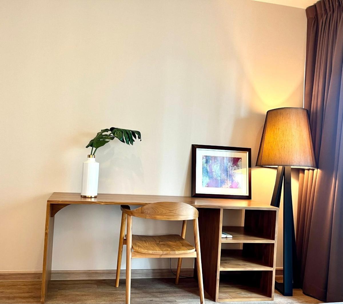 ให้เช่าคอนโดสุขุมวิท อโศก ทองหล่อ : 🔥ให้เช่าด่วน🔥โนเบิล โซโล ห้องกว้าง วิวสวย เฟอร์นิเจอร์ครบพร้อมเข้าอยู่ ใกล้รถไฟฟ้า BTS ทองหล่อ