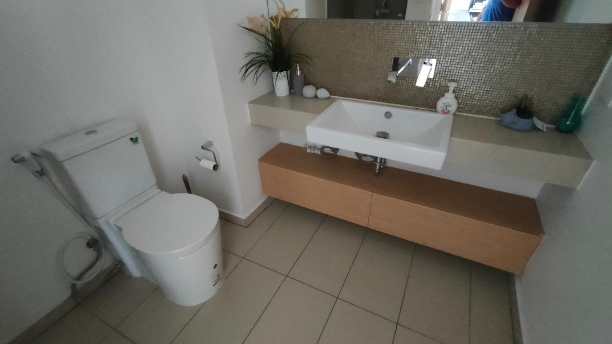 For RentCondoSukhumvit, Asoke, Thonglor : 🔥Urgent Rent🔥 The Loft Ekkamai: Spacious room with a beautiful view, fully furnished, ready to move in, near BTS Ekkamai.