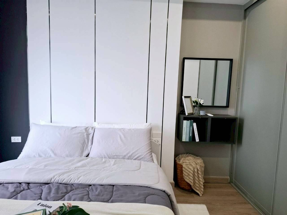 For SaleCondoPattanakan, Srinakarin : sell !! St. Charm Condominium, spacious room, beautifully decorated, ready to move in. Near the skytrain station