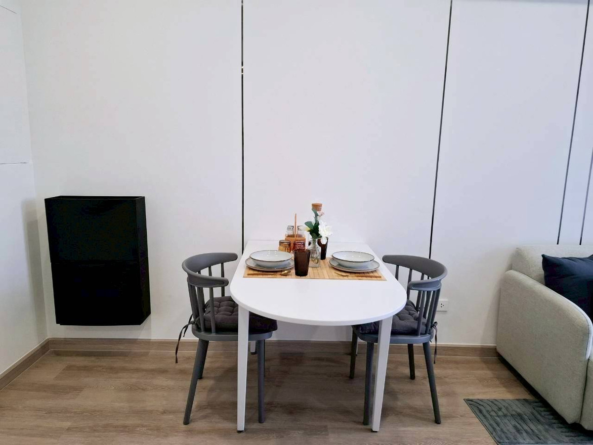 For SaleCondoPattanakan, Srinakarin : sell !! St. Charm Condominium, spacious room, beautifully decorated, ready to move in. Near the skytrain station