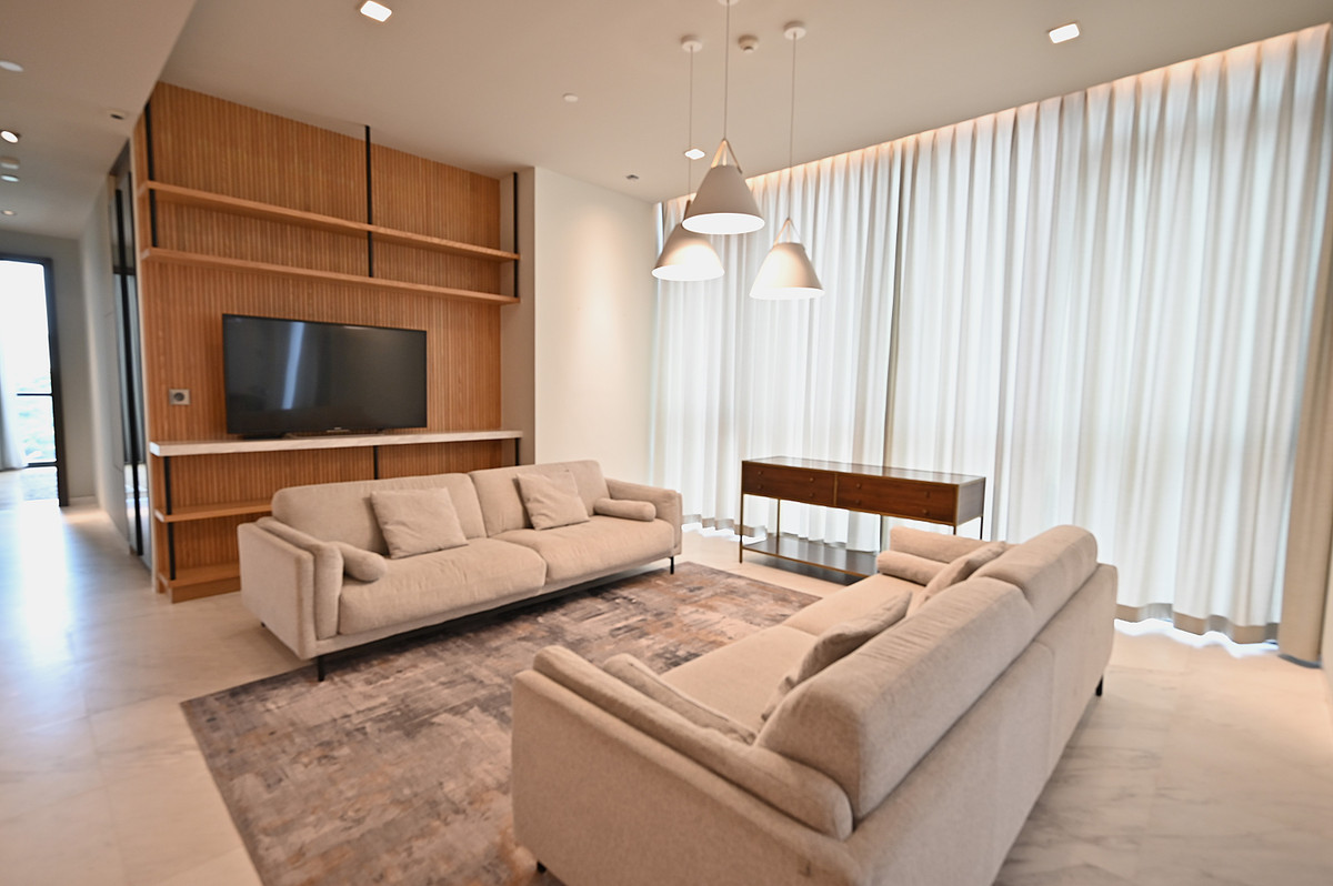 For RentCondoSukhumvit, Asoke, Thonglor : For rent: The Monument Thonglor, 2 bedrooms, 3 bathrooms, fully furnished, ready to move in. Contact to make an appointment to view.