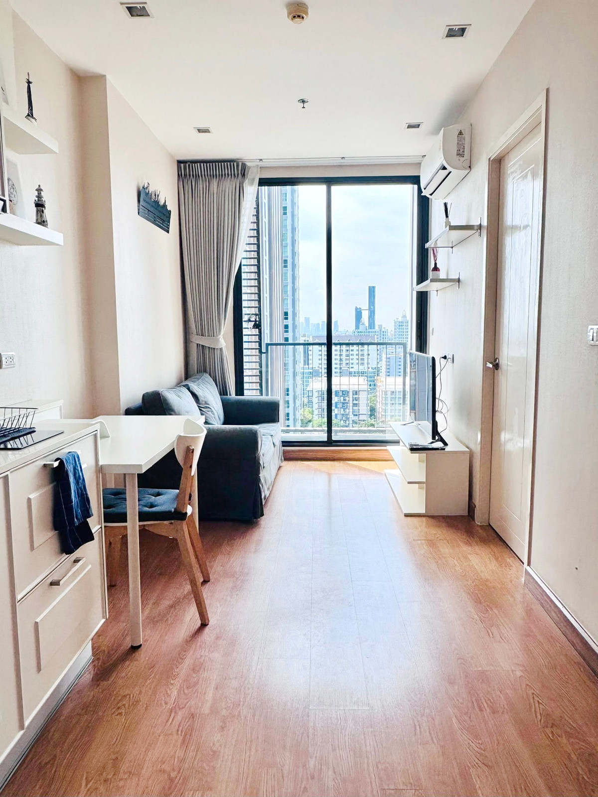 ให้เช่าคอนโดอ่อนนุช อุดมสุข : ให้เช่า 1 ห้องนอน ชั้น 17 คิวเฮ้าส์ สุขุมวิท 79 ใกล้ BTS อ่อนนุช 